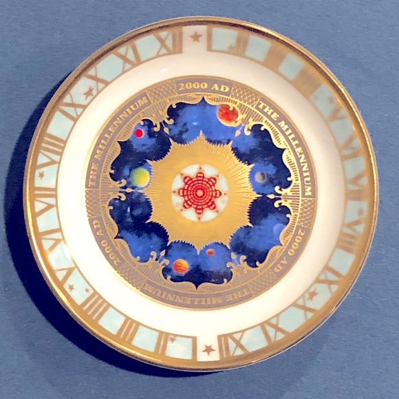 Beautiful Millennium (Gold) 4.5” coaster dish by ROYAL WORCESTER, NEW in box.